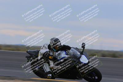 media/Jan-14-2023-SoCal Trackdays (Sat) [[497694156f]]/Turn 11 Inside (950am)/